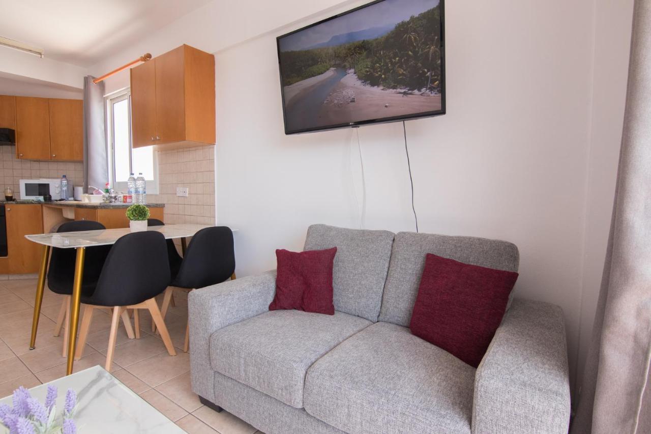 Amelia Two Bedroom Apartment - 202 Paphos Exterior photo